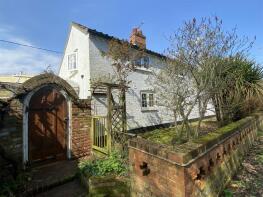 3 Sweetbriars, Woodbridge Road, Woodbridge IP12 4PW