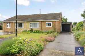 21, Lawyers Close, Evenley NN13 5SJ