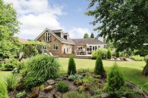 Cortadera, Caistor Road, Nettleton, Market Rasen LN7 6NU