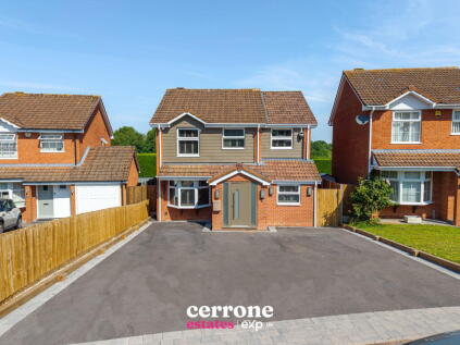 Mercot Close, Oakenshaw South, Redditch, B98 7YX