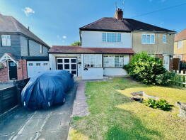 53, Marsh Grove, Swindon DY3 4NL
