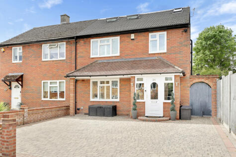 Pentlow Way, Buckhurst Hill, Essex, IG9