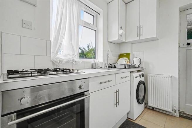 Kitchen 1_1.jpeg