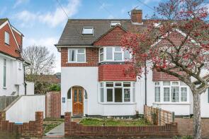 21, Beech Way, Twickenham TW2 5JS