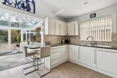 Gregory Road, Hedgerley, SL2
