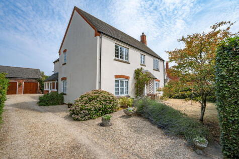 Gilberts End, Hanley Castle, Malvern, Worcestershire, WR8