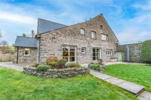 3, Low Meadow, Kendal LA8 0NZ
