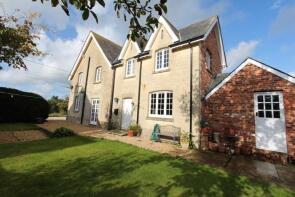 9 Spring Cottage, Lower Road, Sturminster Newton DT10 1EX