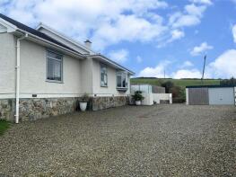6, Wood Village, Newgale, Haverfordwest SA62 6AR
