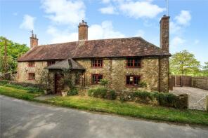 23, The Fighting Cocks, Rackham Street, Pulborough RH20 2EU