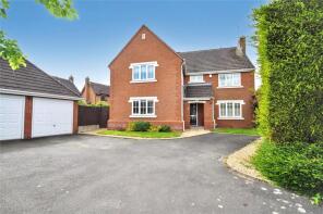 8, Showell Close, Droitwich WR9 8UQ