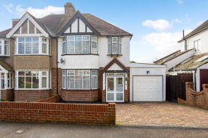 62, Tattenham Grove, Epsom KT18 5QP