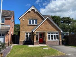 4, Clos Yr Onnen, Swansea Vale, Swansea SA7 0NX