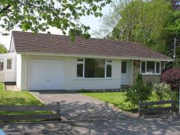 1, Manor Gardens, Beaminster DT8 3EE