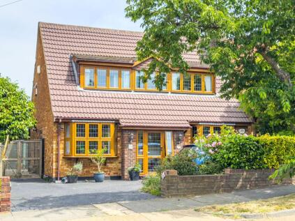 Green Lane, Leigh-On-Sea, SS9
