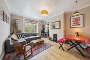 8, Florida Crescent, Glasgow G42 8XE