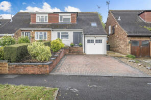 20, Chalton Heights, Luton LU4 9UF