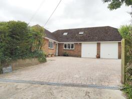 Orchard Hill, White Way, Pitton SP5 1DT