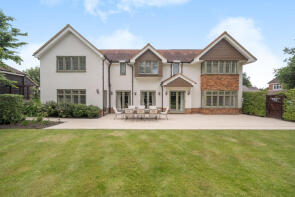 6 Cedar House, Shrubbs Lane, Rowledge, Farnham GU10 4AZ