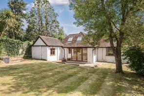 Ypsilanti, Cobham Way, Leatherhead KT24 5BH