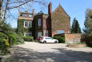 Flat 6, The Mount, Hardwick Road, Whitchurch On Thames, Reading RG8 7HW