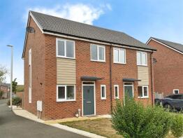 35, Regan Avenue, Stratford-upon-avon CV37 8YX