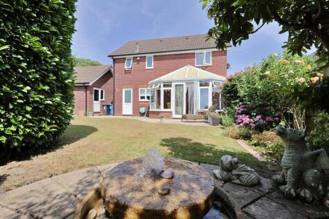 Dogwood Road, Broadstone