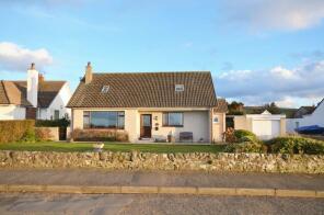 99, Ardlochan Road, Girvan KA26 9NS