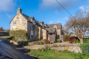 Ivy Cottage, 400676 Barn House To South Terrace Clapton-on-the-hill, Cheltenham GL54 2LG
