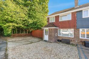 28, Silvers Wood, Southampton SO40 2SZ