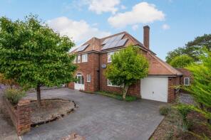 6, Red House Lane, Walton-on-thames KT12 1EF