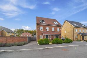 26, Farmyard Close, Northampton NN3 8BU