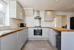 19, Dene Walk, Glasgow G64 1LQ