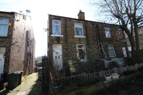 9, Colbeck Terrace, Healey, Batley WF17 7HQ