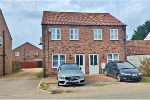 5, Horseshoe Place, Burnthouse Road, Peterborough PE7 2FS