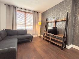 145, Carmuirs Avenue, Falkirk FK1 4NZ