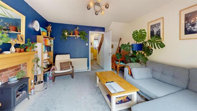 21-Shirley-Close-Living-Room 1.jpg