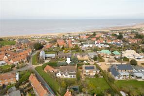 2 Cedar Lodge, Hamilton Road West, Hunstanton PE36 6JB