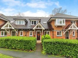 33, Masefield Gardens, Crowthorne RG45 7QS