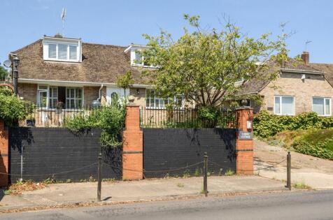 New Road, Elham, CT4