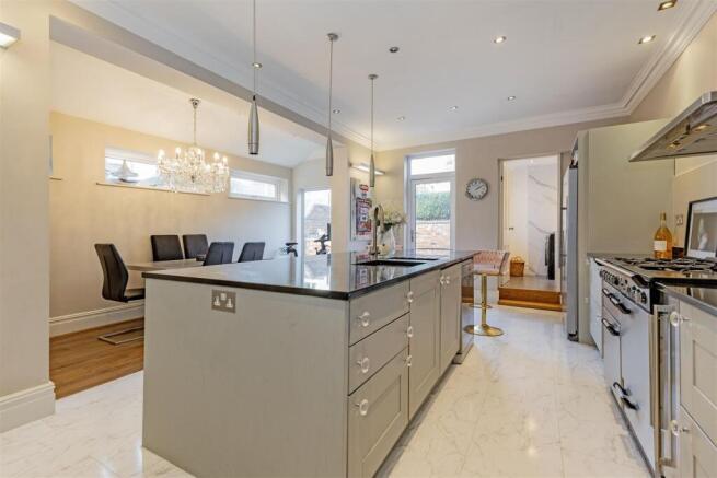 Stunning Kitchen/ Breakfast Room