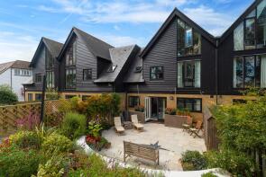 4 Shipwrights, North Quay, Sittingbourne ME9 9HL
