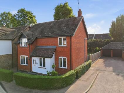 NORTHFIELDS, Grays