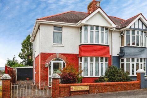 Steele Avenue, Carmarthen, Carmarthenshire, SA31