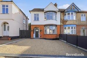 64, Lenmore Avenue, Grays RM17 5NZ