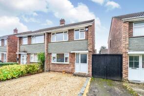 6, Tenterton Avenue, Southampton SO19 9HT