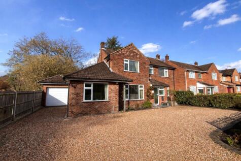 Leawood Road, Fleet, Hampshire, GU51
