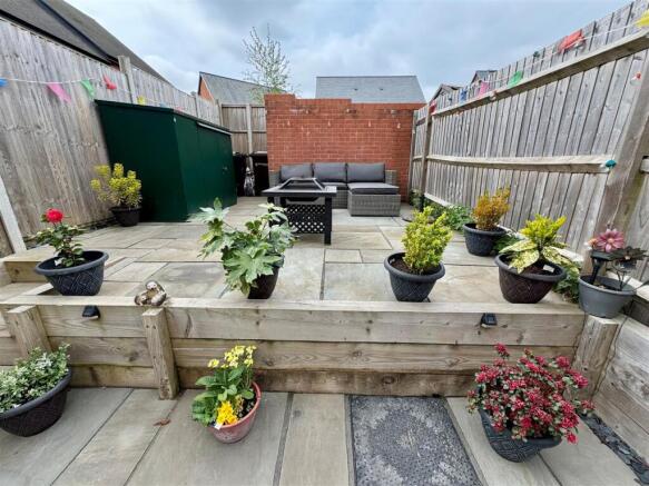 garden 2.jpg