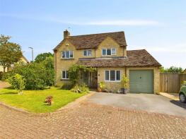 9, Robin Close, Chalford, Stroud GL6 8FN