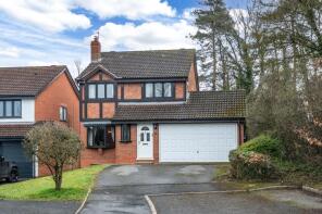 9, Summerhouse Close, Redditch B97 5YF